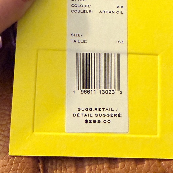 Marc Jacob’s Mini Duffle in the color Argan Oil - Picture 7 of 7